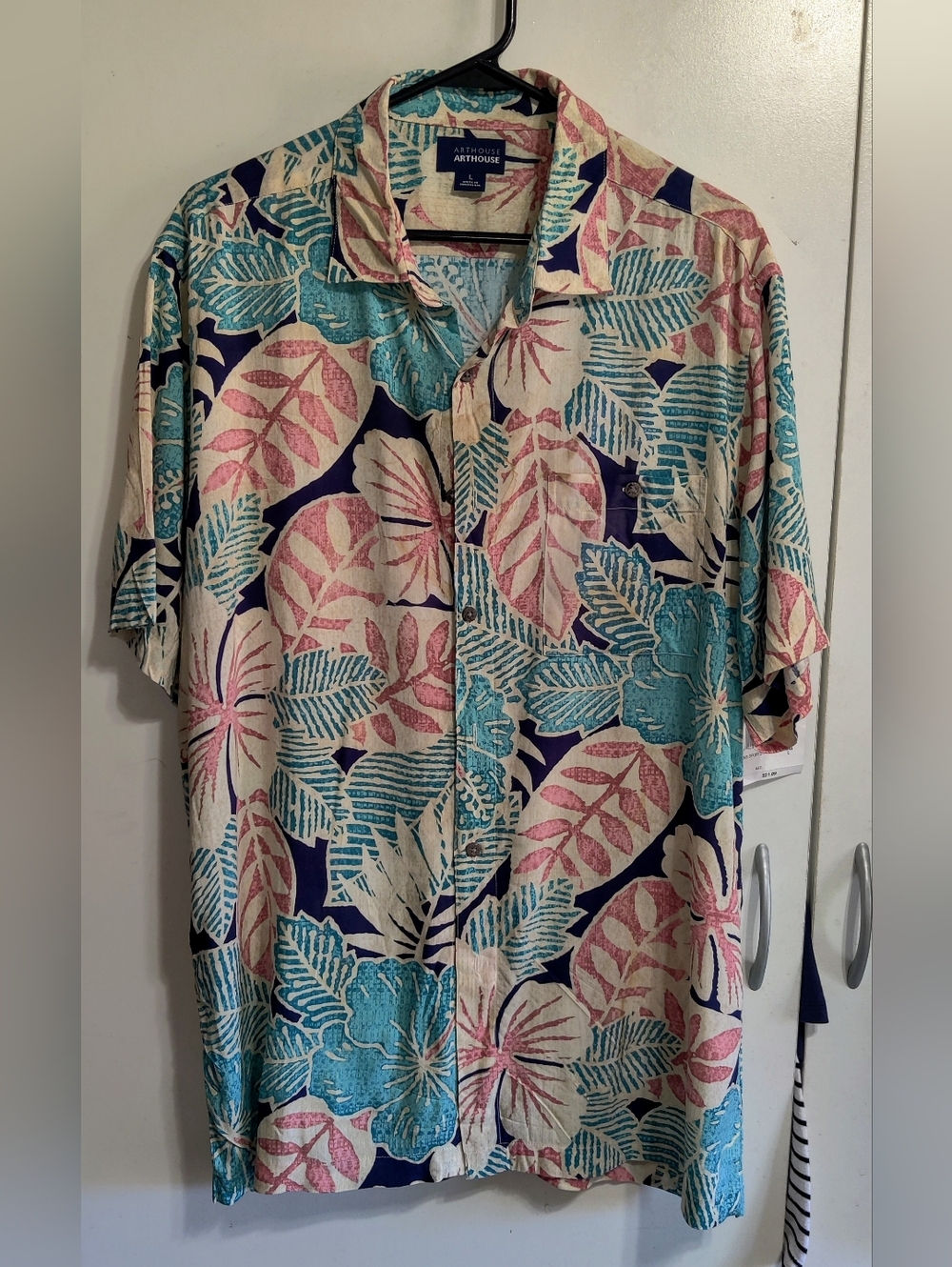 Arthouse Men's Short-Sleeve Tropical Print Shirt